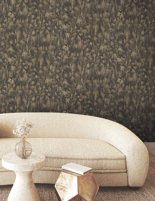 Gilded Plume Light Cream Wallpaper | York Wallcoverings