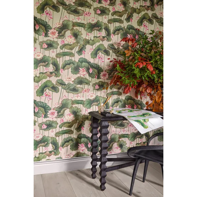 Lily Lotus Wallpaper - Pink | Cole & Son